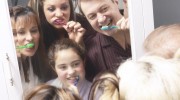 Family-Children-Brush-Teeth-Mirror2